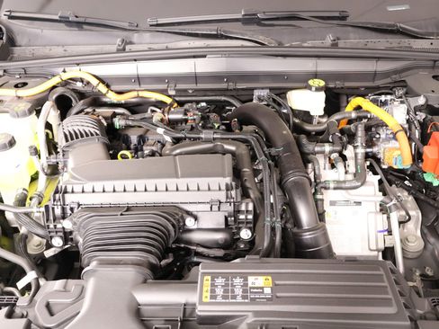 New 2026 Lincoln Nautilus Premier AWD/4WD image 19