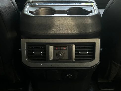 Used 2024 Ford F250 Lariat w/ FX4 Off-Road Package AWD/4WD image 40