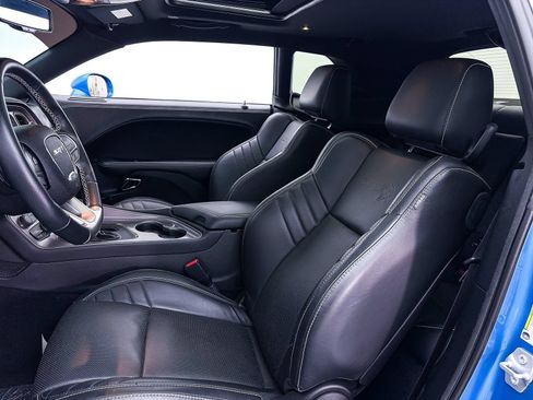 Used 2023 Dodge Challenger SRT Hellcat RWD image 36