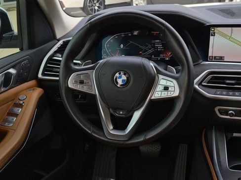 Certified 2022 BMW X7 xDrive40i w/ Premium Package image 37