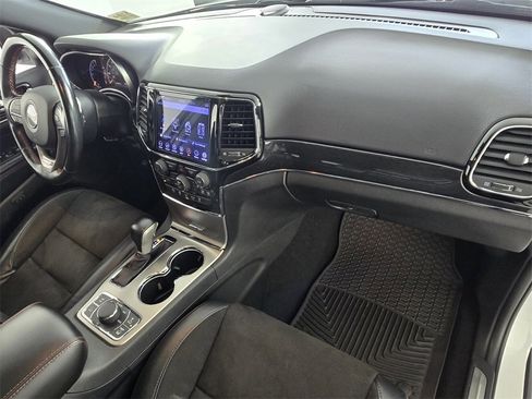 Used 2021 Jeep Grand Cherokee Trailhawk image 15