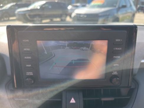 Used 2019 Toyota RAV4 XLE image 21