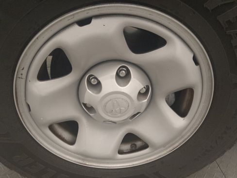 Used 2022 Toyota Tacoma SR image 31