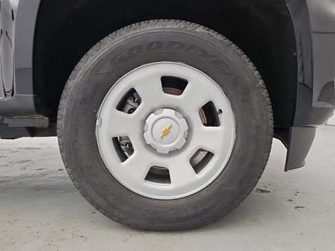 Used 2021 Chevrolet Colorado W/T w/ WT Convenience Package RWD image 18