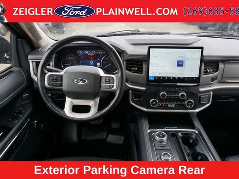 Used 2022 Ford Expedition XLT AWD/4WD image 15