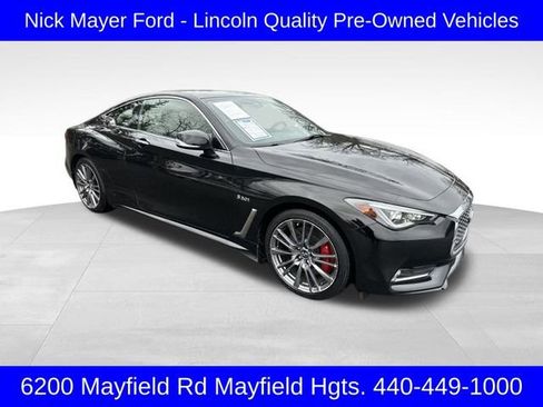 Used 2017 INFINITI Q60 Red Sport 400 image 1