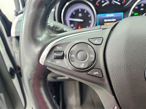 Used 2020 Buick Envision Essence image 25