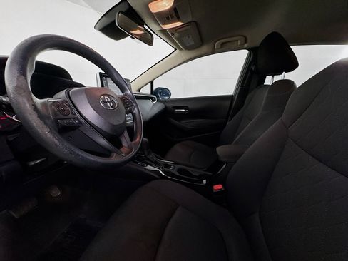 Used 2021 Toyota Corolla LE image 20