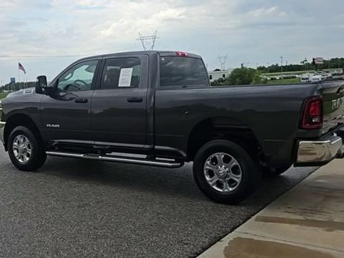 Used 2025 RAM 2500 Big Horn AWD/4WD image 6