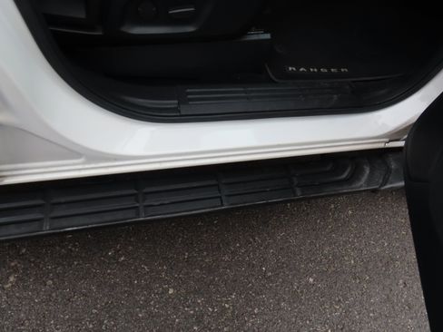 Used 2019 Ford Ranger Lariat w/ Equipment Group 501A Mid image 11