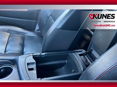 Used 2024 Dodge Durango GT AWD/4WD image 31