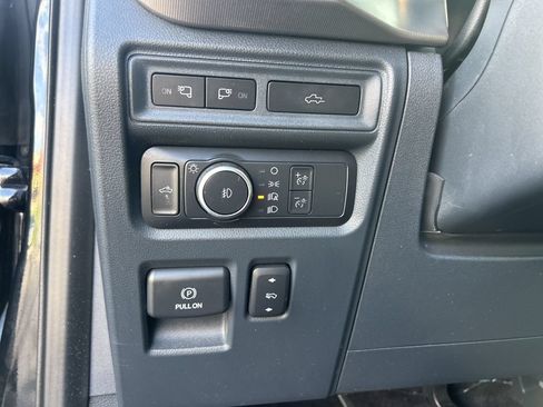 Used 2022 Ford F150 Raptor w/ Equipment Group 801A High AWD/4WD image 30