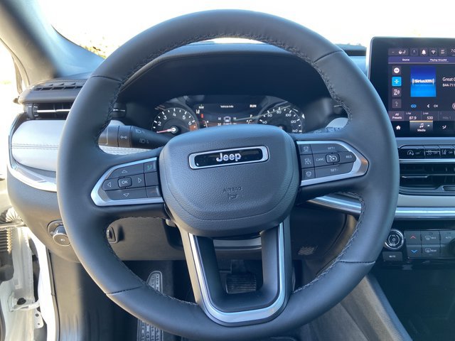 Used 2024 Jeep Compass Limited AWD/4WD image 35
