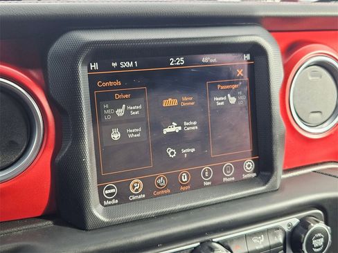 Certified 2023 Jeep Gladiator Rubicon w/ Cold Weather Group image 27