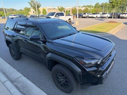 Used 2025 Toyota 4Runner SR5 RWD image 10