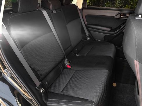 Used 2018 Subaru Forester 2.5i Premium image 38