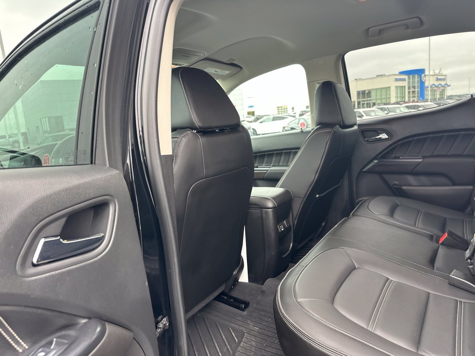 Used 2022 GMC Canyon Denali AWD/4WD image 24