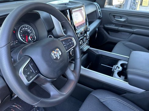 New 2026 RAM 1500 Express AWD/4WD image 9