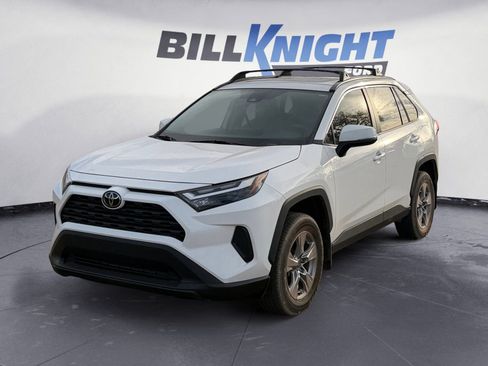 Used 2023 Toyota RAV4 XLE image 1