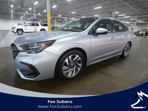 Used 2025 Subaru Legacy Limited AWD/4WD image 1