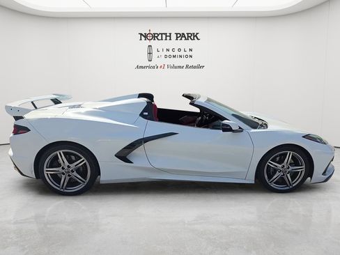 Used 2023 Chevrolet Corvette Stingray Preferred Conv w/ Z51 Performance Package RWD image 6
