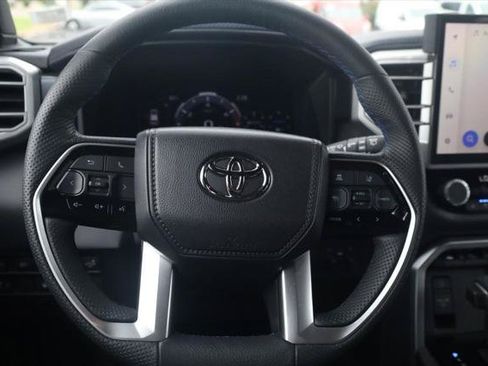 Certified 2025 Toyota Sequoia Platinum AWD/4WD image 7