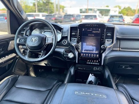Used 2019 RAM 1500 Limited AWD/4WD image 12