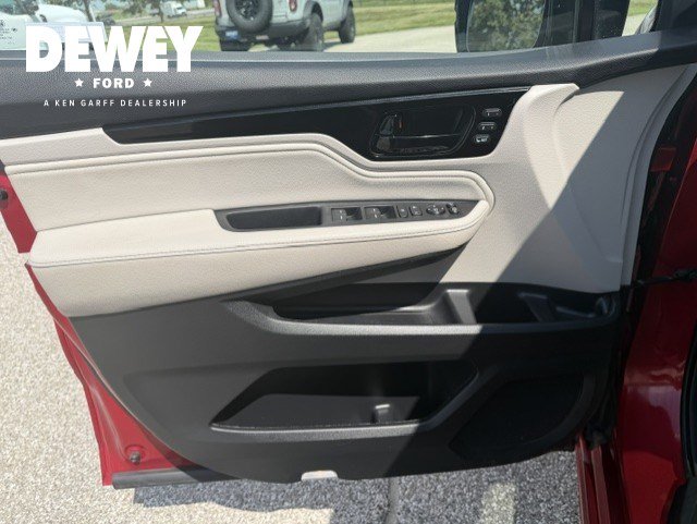 Used 2025 Honda Odyssey Elite image 10