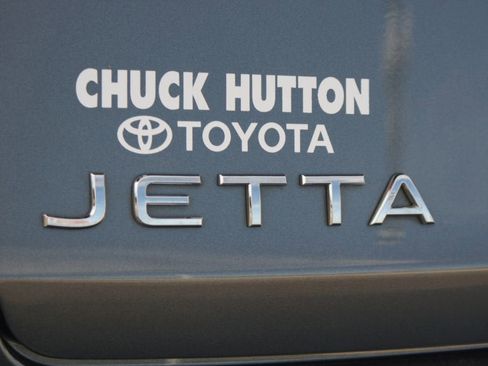 Used 2024 Volkswagen Jetta SE image 18