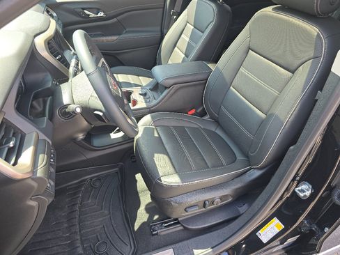 Used 2023 GMC Acadia Denali w/ Denali Technology Package FWD image 20