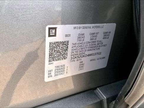 Used 2021 GMC Yukon XL SLT w/ SLT Luxury Plus Package image 14