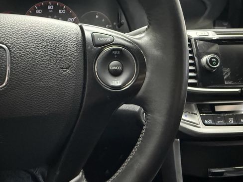 Used 2015 Honda Accord EX-L image 19