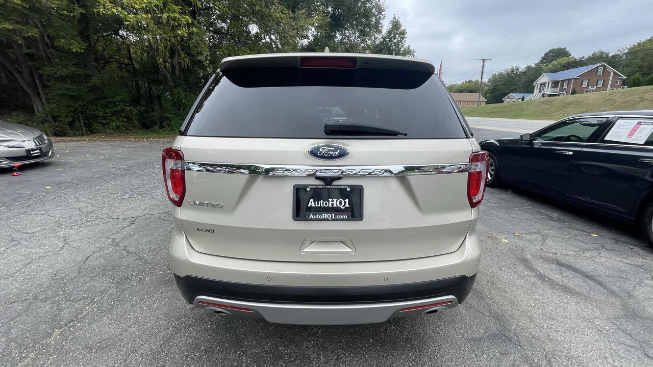 Used 2017 Ford Explorer Limited FWD image 7