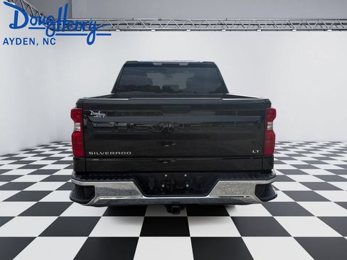 Used 2025 Chevrolet Silverado 1500 LT RWD image 4