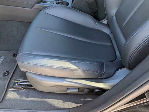 Certified 2025 Subaru Forester Limited w/ Protection Package (1PH) AWD/4WD image 23