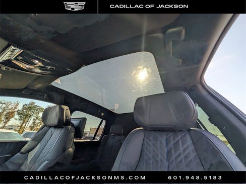 New 2025 Cadillac Escalade IQ Luxury 1 w/ Smart Trailering package image 14