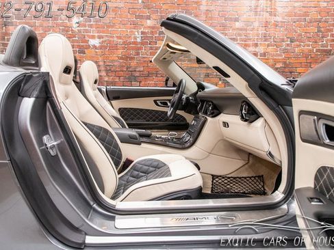 Used 2014 Mercedes-Benz SLS AMG GT Roadster w/ Designo Style Package image 38