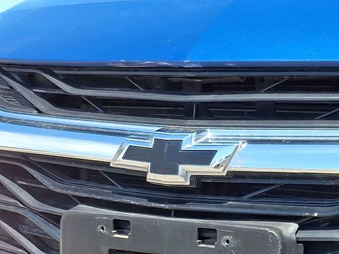 Used 2023 Chevrolet Malibu RS FWD image 34