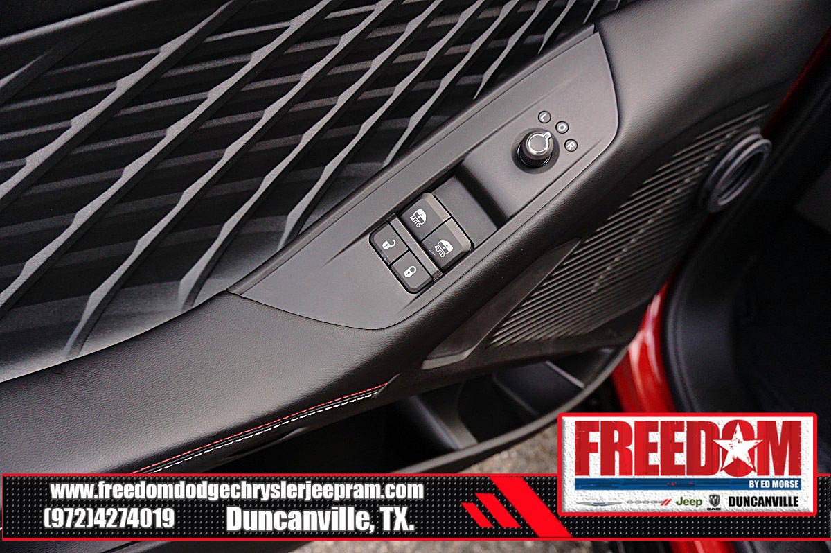 New 2026 Dodge Charger Scat Pack w/ Blacktop Package AWD/4WD image 35