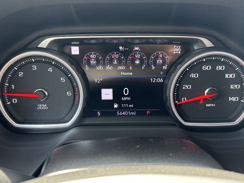 Used 2021 Chevrolet Tahoe High Country w/ Premium Package 2 AWD/4WD image 22