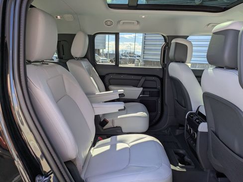 Certified 2025 Land Rover Defender 130 S image 30