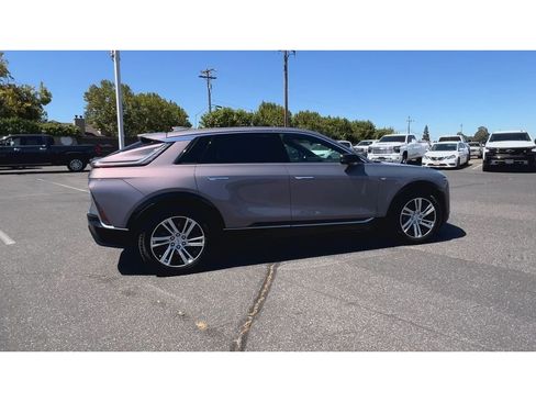 Certified 2024 Cadillac Lyriq Tech w/ Driver Assist Package RWD image 12