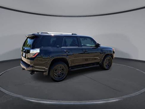 Used 2023 Toyota 4Runner SR5 Premium w/ Moonroof Package RWD image 8