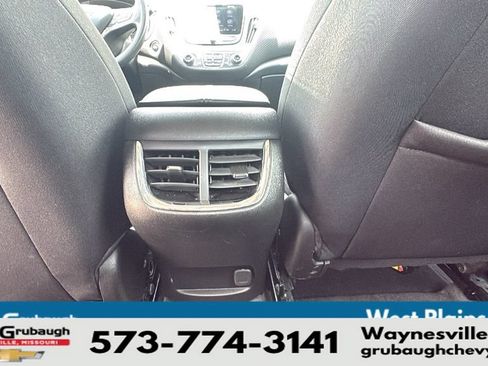 Used 2023 Chevrolet Malibu LT FWD image 21