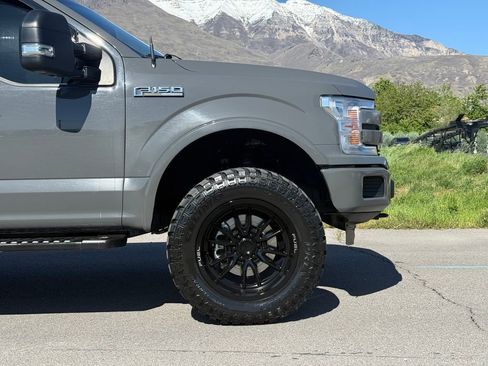 Used 2020 Ford F150 Lariat w/ Equipment Group 502A Luxury AWD/4WD image 3
