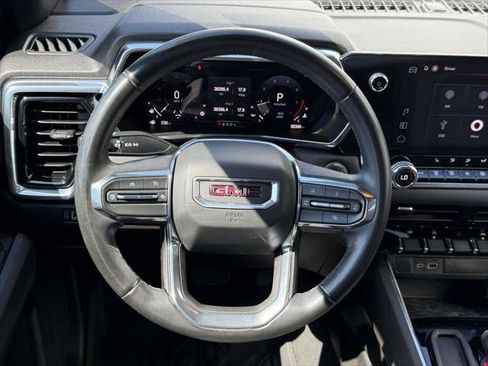 Used 2024 GMC Canyon Elevation w/ Elevation Premium Package RWD image 17
