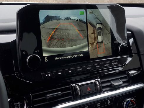 New 2025 Nissan Pathfinder SL image 20