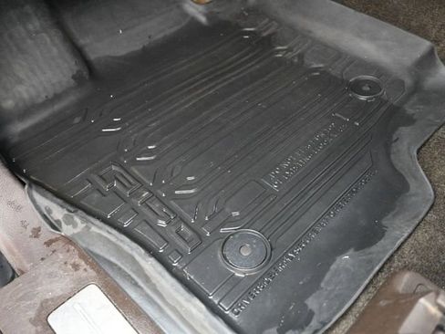 Used 2018 Ford F150 King Ranch image 23