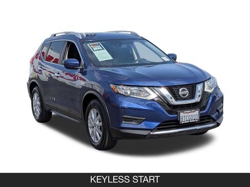 Certified 2020 Nissan Rogue SV FWD image 2