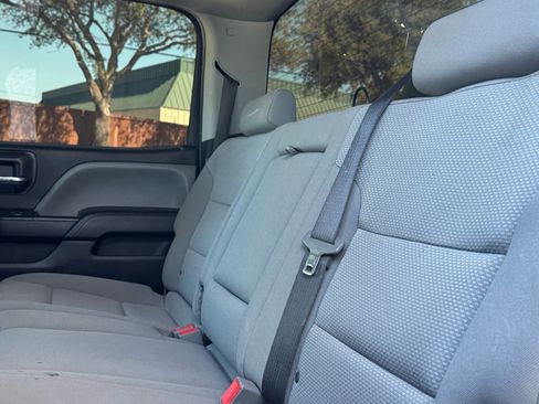 Used 2018 Chevrolet Silverado 1500 Custom w/ Custom Value Package image 27